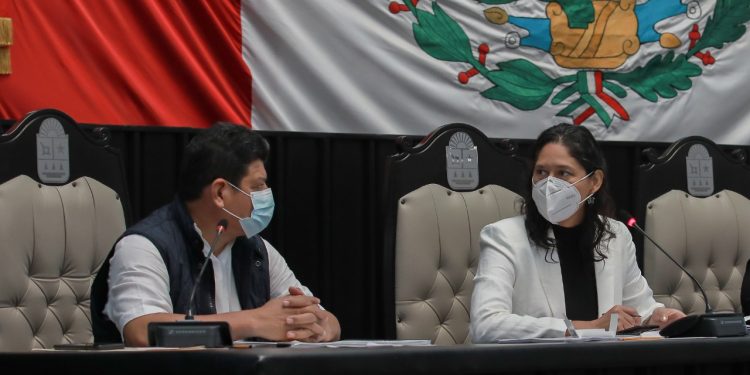 DIPUTADA RESPALDA LAS COMPARECENCIAS DE FUNCIONARIOS