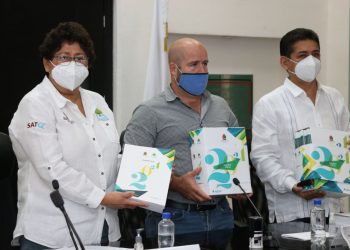 SE DA CUMPLIMIENTO A LA ENTREGA DEL PAQUETE ECONÓMICO 2021 DE QUINTANA ROO