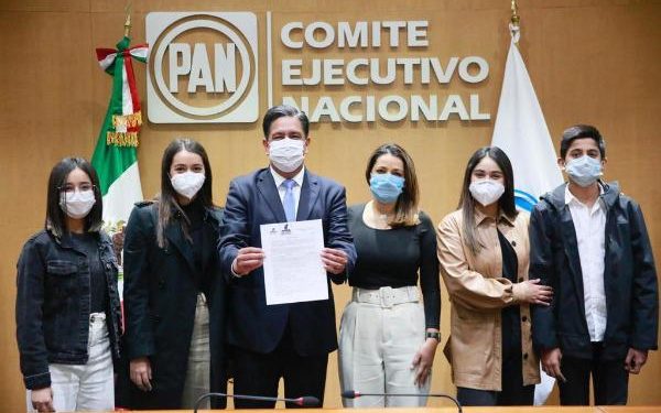 SENADOR MARCO GAMA SOLICITA REGISTRO COMO PRECANDIDATO A GOBERNADOR DEL PAN EN SAN LUIS POTOSÍ