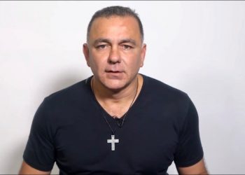 ¡DE ULTIMO MOMENTO, DETIENEN A CARLOS MIMENZA EN MÉRIDA!