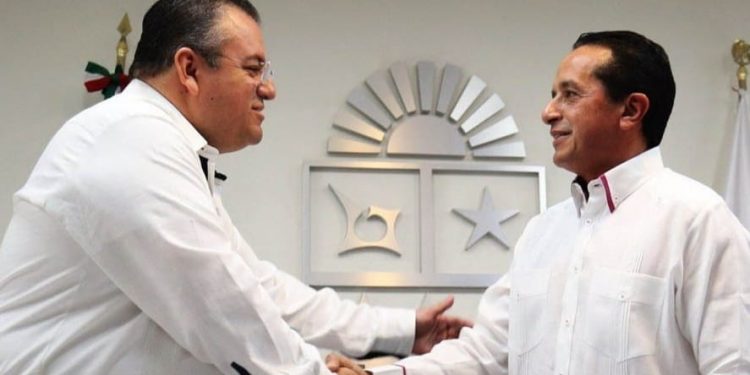 EL GOBERNADOR CARLOS JOAQUÍN ACEPTA SEPARACIÓN DEL CARGO DE CAPELLA IBARRA