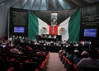 EXHORTA EL CONGRESO A SEPARARSE DEL CARGO A DIPUTADOS QUE VAYAN POR PRESIDENCIAS MUNICIPALES