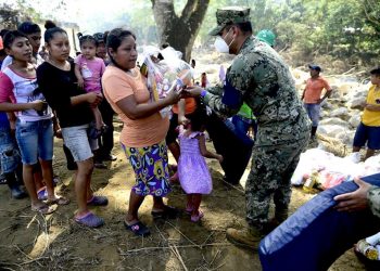 GOBIERNO DE MÉXICO MANTIENE ACCIONES DE APOYO PARA LA POBLACIÓN DE TABASCO Y CHIAPAS
