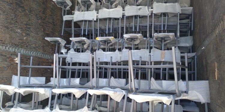 51 ESCUELAS HAN RECIBIDO 8 MILLONES DE PESOS EN EQUIPAMIENTO: IFEQROO