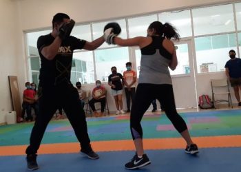 BRINDA GOBIERNO DE ISLA MUJERES, CLASES DE BOX GRATUITAS EN RANCHO VIEJO