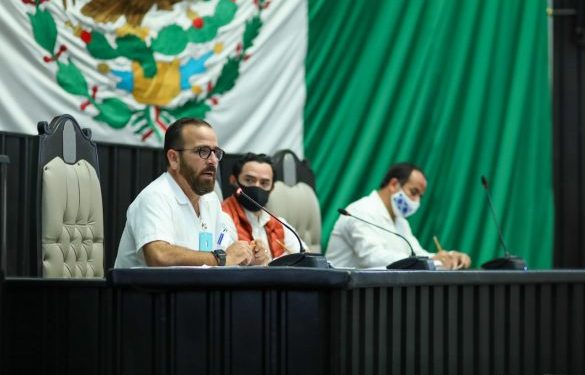 GERARDO MORA COMPARECE ANTE DIPUTADOS DE LA XVI LEGISLATURA DE QUINTANA ROO
