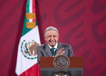ENTREGA AMLO APOYOS A QUINTANA ROO, DICE EN LA MAÑANERA. ESTE ES EL RESUMEN
