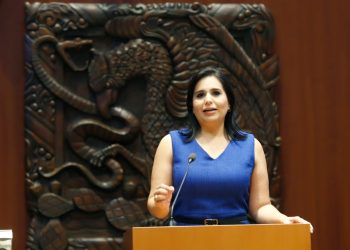 AFIRMA MAYULI MARTÍNEZ QUE LA FEDERACIÓN NO APOYA A LA GENTE INUNDADA