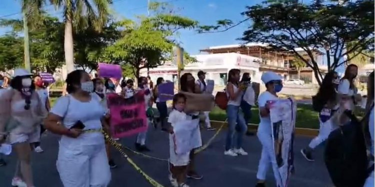 TEORÍA CONSPIRATIVA DE LAS MANIFESTACIONES EN CANCÚN