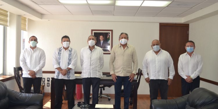 EL SECRETARIO DE GOBIERNO DESIGNA NUEVOS ENCARGADOS DE DELEGACIONES DEL IMOVE QROO