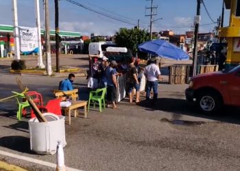 AFECTADOS EN CASA BLANCA, EXIGEN APOYO POR ANEGACIONES