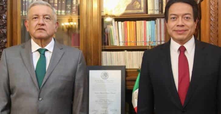 AMLO RECIBE A MARIO DELGADO EN PALACIO NACIONAL