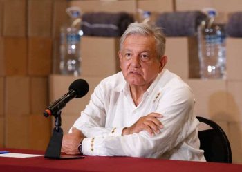 ANUNCIA AMLO UNA COMISIÓN PARA EL MANEJO DE LAS AGUAS DEL RÍO GRIJALVA