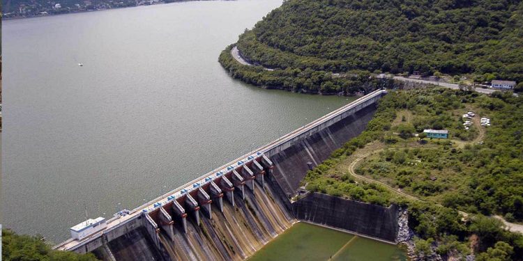 CALIFICAN DE INSENSIBLE E IRRESPONSABLE EL MANEJO DE LA PRESA PEÑITAS
