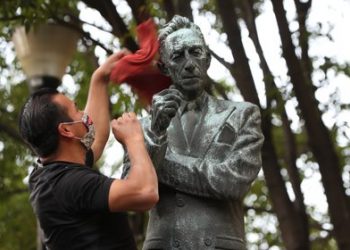 CINCUENTA AÑOS SIN AGUSTÍN LARA: COMPOSITOR, AMANTE, PADRE Y MITO