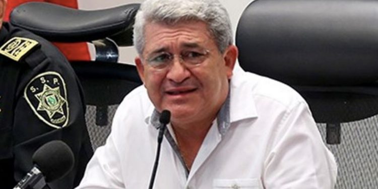 DAN A CONOCER AUDIO DE WÍLBERT CETINA ARJONA Y ARTURO MILLET DONDE SE ESCUCHA DE LOS NEGOCIOS SOBRE TIERRAS