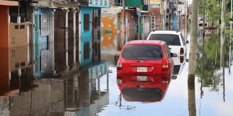 DISMINUYE NIVEL DE AGUA EN LA COLONIA CASA BLANCA