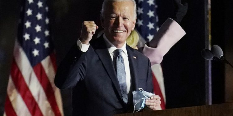 EE.UU. REGISTRA SU PARTICIPACIÓN MÁS ALTA EN 120 AÑOS Y BIDEN BATE UN RÉCORD