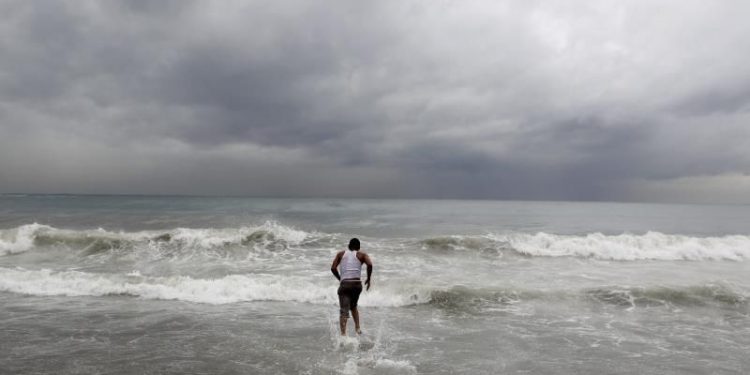 EL ATLÁNTICO AMENAZA OTRA VEZ A DÍAS DE CERRAR UNA TEMPORADA CICLÓNICA RÉCORD