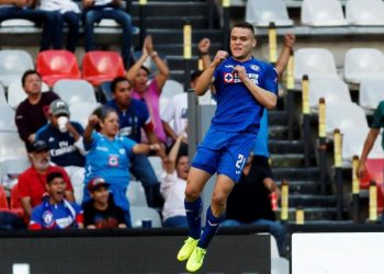EL CRUZ AZUL DEL «CABECITA» RODRÍGUEZ RECIBE AL TIGRES CON TODO A FAVOR