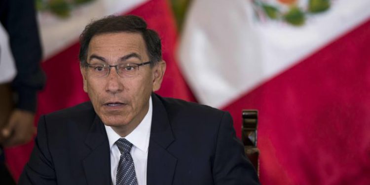 EL EXPRESIDENTE VIZCARRA EVALÚA POSTULARSE AL CONGRESO DE PERÚ