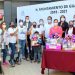 EN SONORA REGALAN PALAS A MUJERES PARA BUSCAR A SUS DESAPARECIDOS