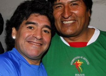 EVO MORALES SE DESPIDE DE DIEGO MARADONA