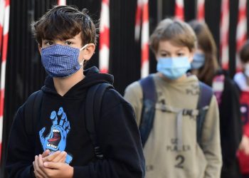 FRANCIA VUELVE A CLASE CON UN MAYOR PROTOCOLO SANITARIO Y DE SEGURIDAD