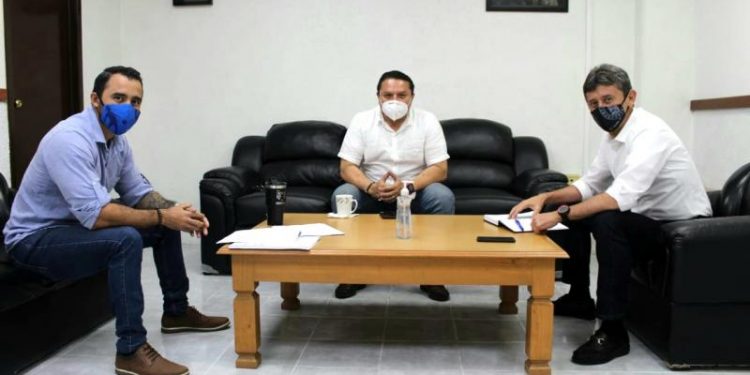 IDEY Y AYUNTAMIENTO DE MÉRIDA SE REÚNEN POR REAPERTURA DE ESPACIOS DEPORTIVOS