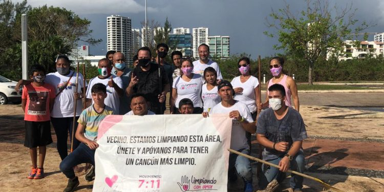 NICHO HINOJOSA SE UNE AL MOVIMIENTO 7:11