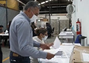 HASTA LOS MUERTOS VOTARON PARA ENJUICIAR A EX PRESIDENTES DE MÉXICO: INE