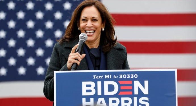 KAMALA HARRIS HACE HISTORIA Y SERÁ LA PRIMERA MUJER VICEPRESIDENTA DE EE.UU.