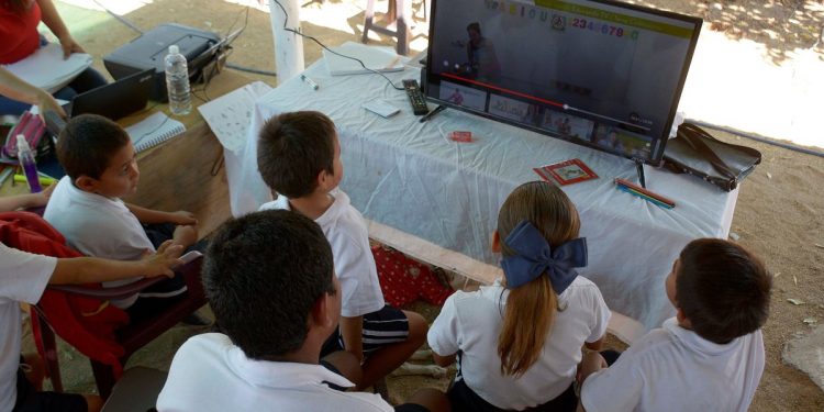 LOS HIJOS DE JOAQUÍN «EL CHAPO» GUZMÁN EQUIPAN UNA PRESUNTA ESCUELA EN SINALOA