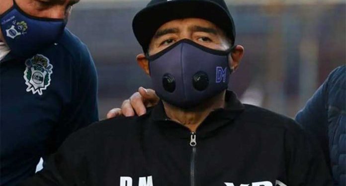 MARADONA EVOLUCIONA SIN COMPLICACIONES Y NO TENDRÁ SECUELAS, SEGÚN SU MÉDICO
