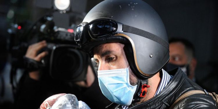 MARADONA INSISTE EN DEJAR EL HOSPITAL: «DIEGO ES MUY DIFÍCIL», DICE SU MÉDICO