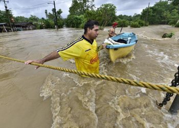 MÁS DE 80.000 AFECTADOS Y 12 MUERTOS POR LLUVIAS EN EL SURESTE DE MÉXICO