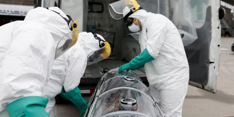 MÉXICO AFIRMA CONTROLAR LAS MUERTES POR COVID-19 PESE A REPUNTE DE CONTAGIOS