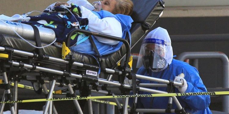 MÉXICO AÑADE MÁS DE 12.000 CASOS DE COVID HASTA 1.090.675 Y 104.873 MUERTES