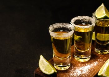 MÉXICO ANUNCIA PLAN DE «ENÉRGICA DEFENSA» DEL TEQUILA EN EUROPA