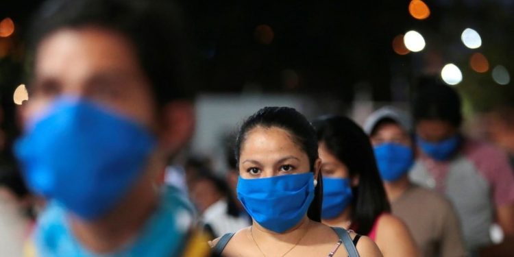 MÉXICO DEFIENDE SU ESTRATEGIA ANTE EL MUNDO TRAS 100.000 MUERTES POR COVID