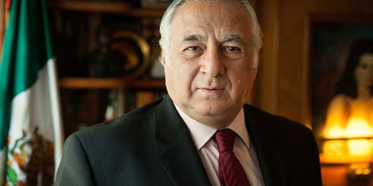 MIGUEL TORRUCO DA POSITIVO A LA COVID-19