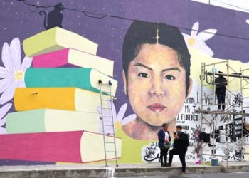 MURAL DEDICADO A JOVEN ASESINADA EN MÉXICO TRANSFORMA INJUSTICIA EN DIGNIDAD