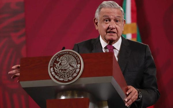 «NO SE BAJARÁN IMPUESTOS», ASEGURA AMLO