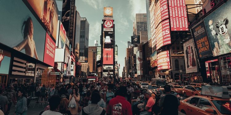 NUEVA YORK ESTIMA QUE NO RECUPERARÁ SU TURISMO POR COMPLETO HASTA 2025