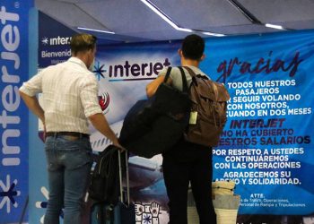 PASAJEROS DENUNCIAN OTRA CANCELACIÓN REPENTINA DE VUELOS DE INTERJET