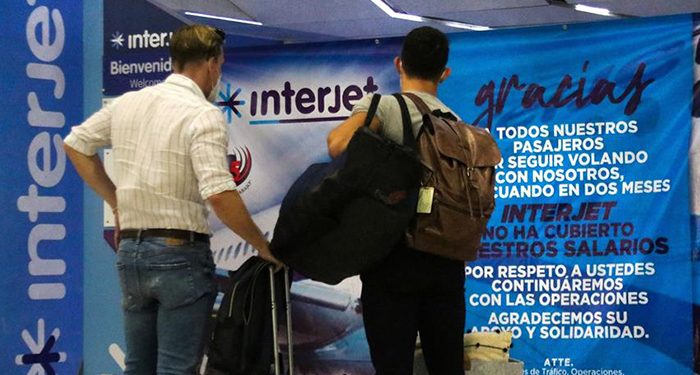 PASAJEROS DENUNCIAN OTRA CANCELACIÓN REPENTINA DE VUELOS DE INTERJET