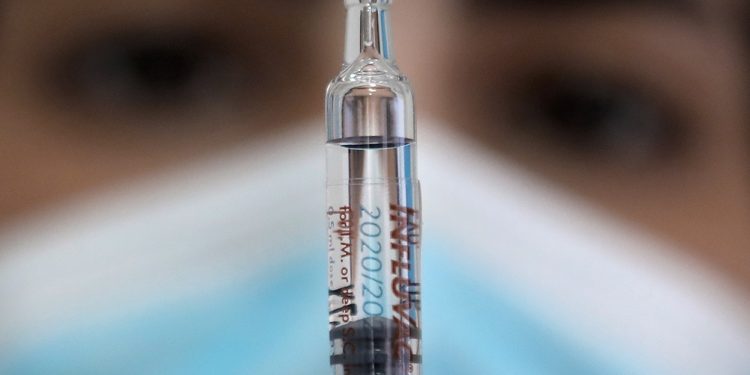 PFIZER PEDIRÁ AUTORIZAR SU VACUNA CONTRA LA COVID-19 EN DÍAS