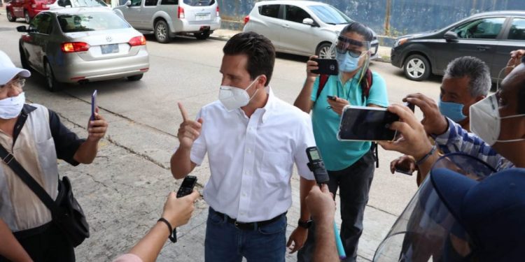 PIDEN A GERARDO GAUDIANO ACLARAR CONTRATOS DE VACTORS DURANTES SU ADMINISTRACIÓN