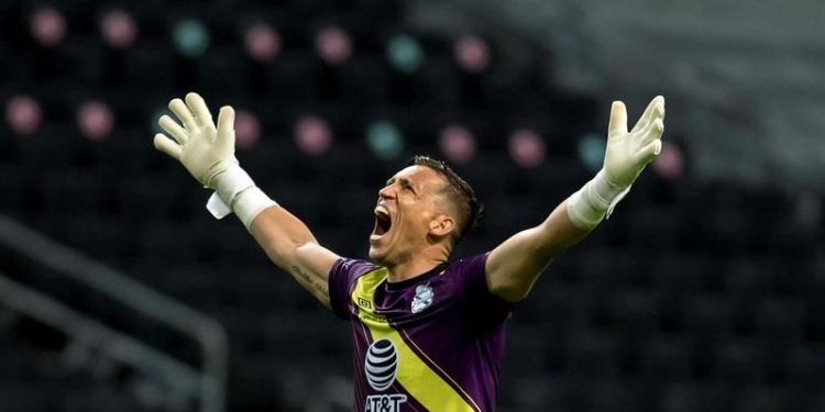 PUEBLA ELIMINA AL CAMPEÓN MONTERREY CON GRAN ACTUACIÓN DEL URUGUAYO VIKONIS