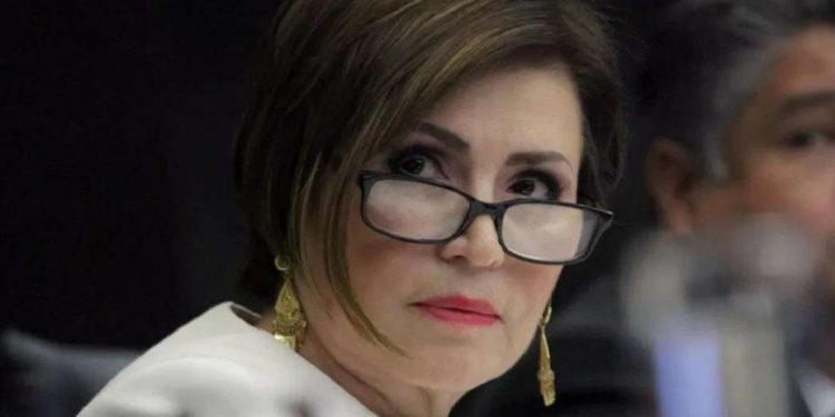 ROSARIO ROBLES QUIERE COLABORAR CON FGR EN CASO «ESTAFA MAESTRA»